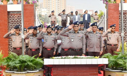 New IGP Md Ali Hossain Fakir pays tribute to martyred police at Rajarbagh