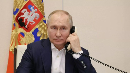 Putin condemns killing of Khamenei, offers condolences to Iranians