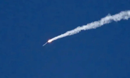 Saudi air defenses intercept ballistic missiles in new Gulf strikes