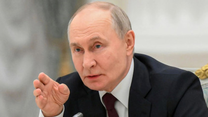 UK says Putin may be aiding Iran tactics in conflict