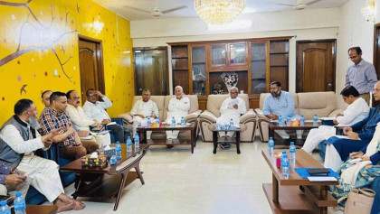 Factories must pay workers’ wages, bonuses before Eid: Labour Minister 
