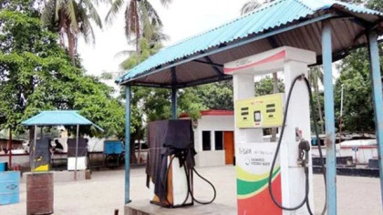 Rajshahi petrol pump owners warn of strike over fuel shortage