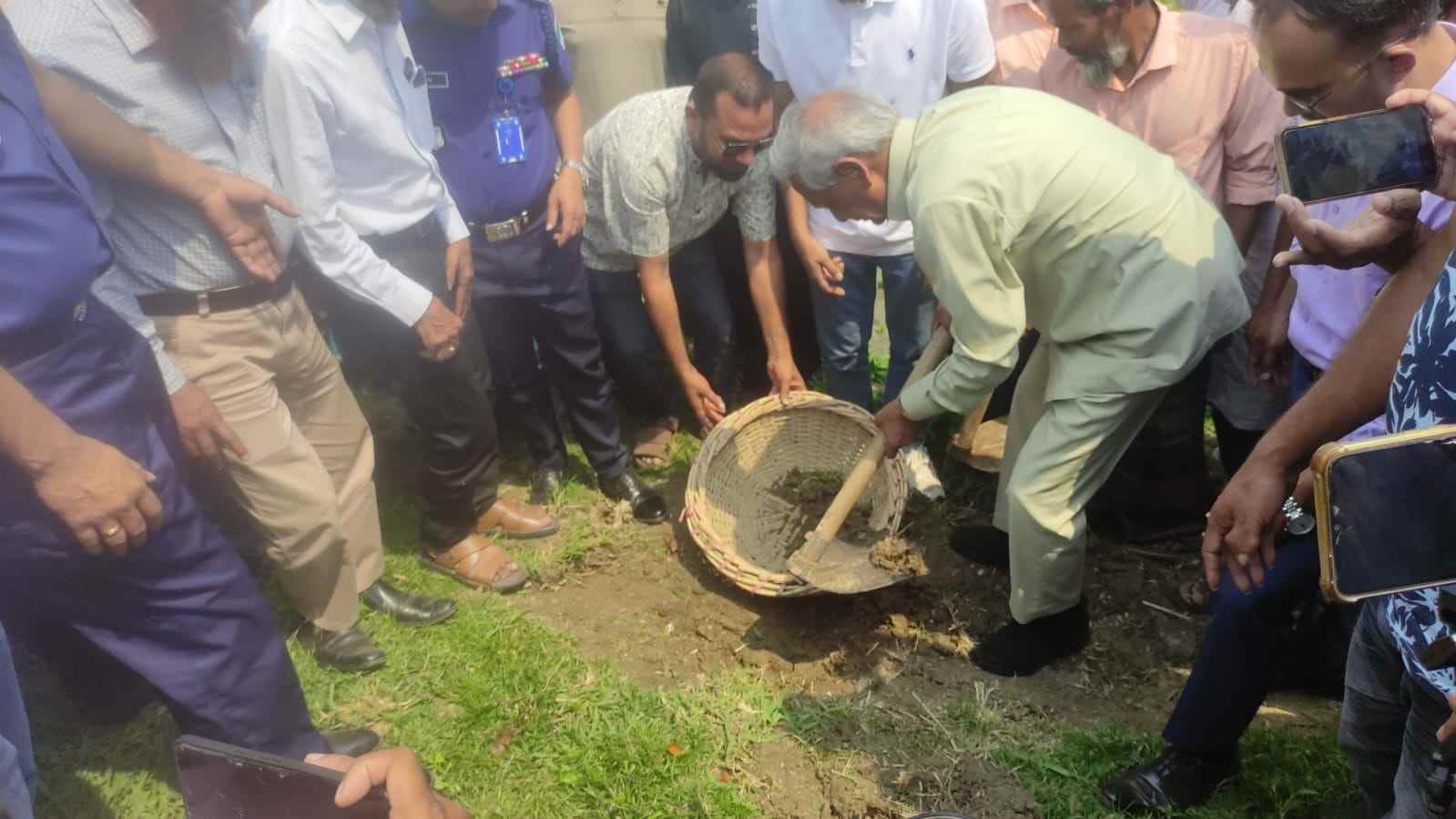 Govt prioritises canal excavation to boost development: Nitai Roy