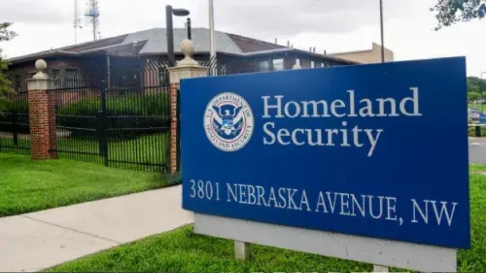 US offers free flights, $2,600 incentive for voluntary departure of illegal migrants