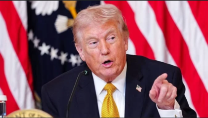 Trump targets diversity policies in new contract ban
