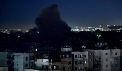 South Beirut struck as Hezbollah says clashes intensify