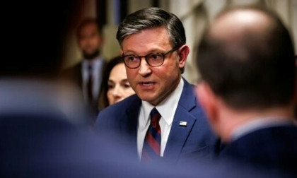 US travel chaos persists as House GOP blocks Senate plan