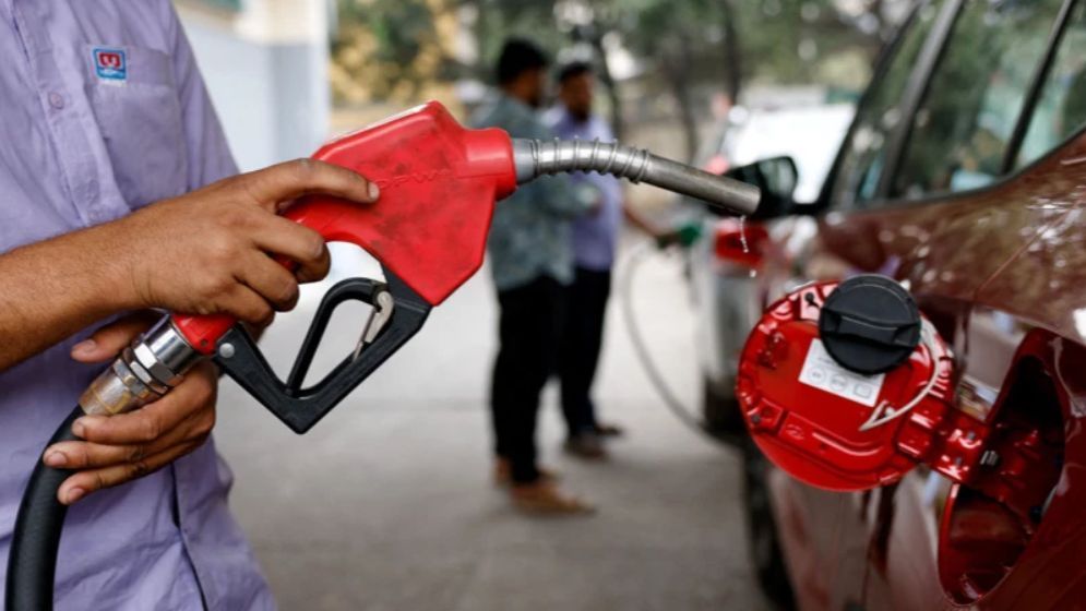 Govt approves emergency import of 2,60,000 tonnes of fuel