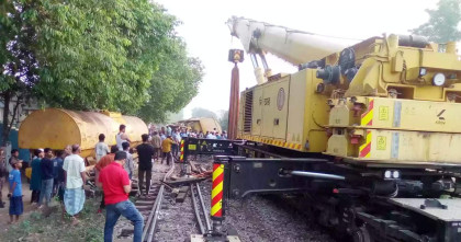 Fuel train derailment halts Sylhet rail routes