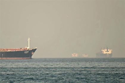 Iran tightens control over Hormuz strait, raising global energy concerns