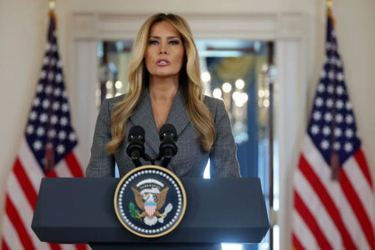 Melania Trump denies Jeffrey Epstein ties