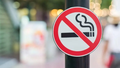 UK approves bill to ban sales of cigarettes 