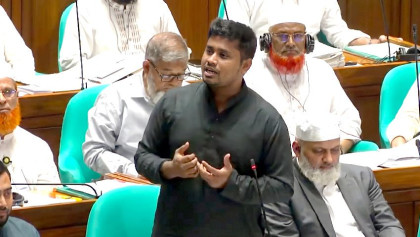 Hasnat Abdullah raises alarm over ‘politics of fear’