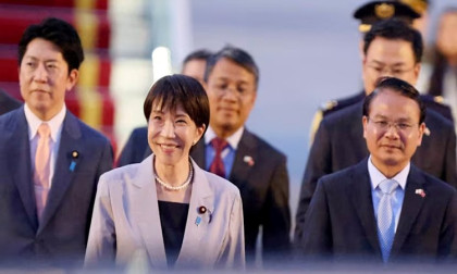 Takaichi's first meeting Vietnamese leaders as Japan PM 