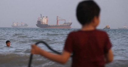 US to escort ships in Hormuz as Iran talks progress