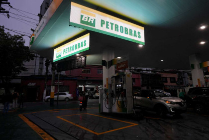 Govt announces steps to stabilise fuel prices in Brazil
