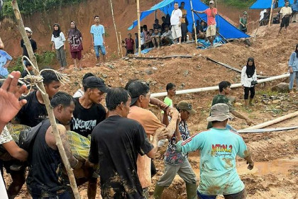 Sijunjung’s mine landslide leaves 9 deaths in Indonesia