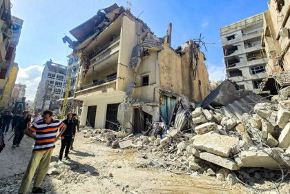 South Lebanon hit by Israeli strikes one day after truce renewal