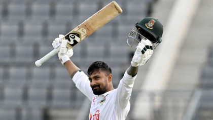 Litton’s century lifts Bangladesh to 278 after top-order collapse