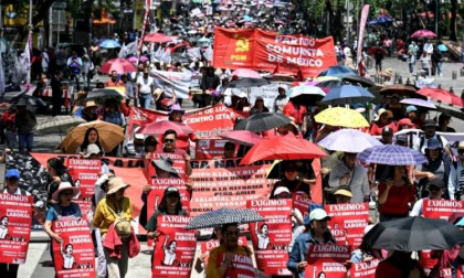 Mexico Teachers warns World Cup protests if demands fail