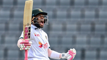 Tigers set Pakistan 437-run mountain after Mushfiqur’s 137