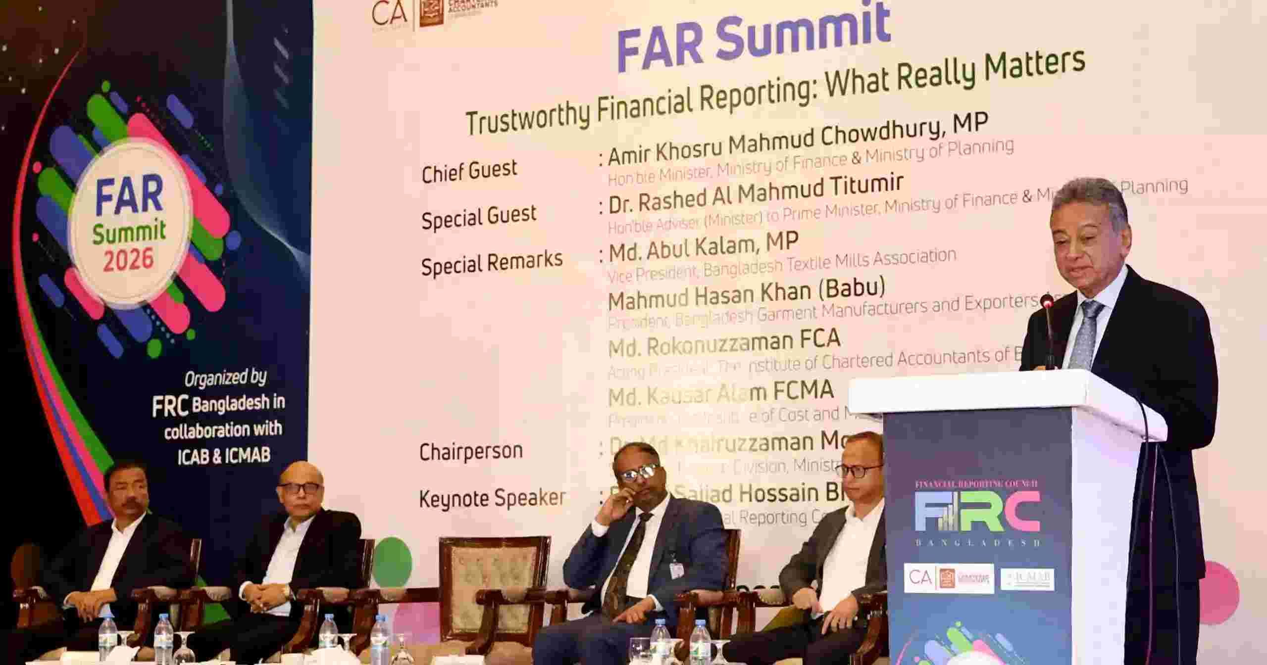 Finance minister calls for urgent reform in banking, capital markets