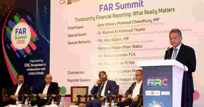 Finance minister calls for urgent reform in banking, capital markets