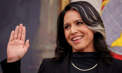 Trump intelligence chief Tulsi Gabbard resigns