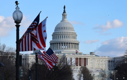US lawmakers move to curb Trump’s authority on Iran conflict