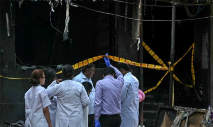 Three Bangladeshis critically injured in Delhi hotel fire