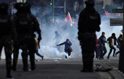 Protesters, police clash amid road blockades across Bolivia