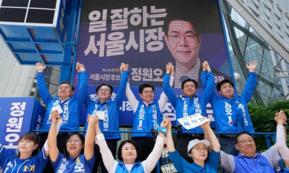 Voters protest in South Korea over ballot mishap, seek fresh poll