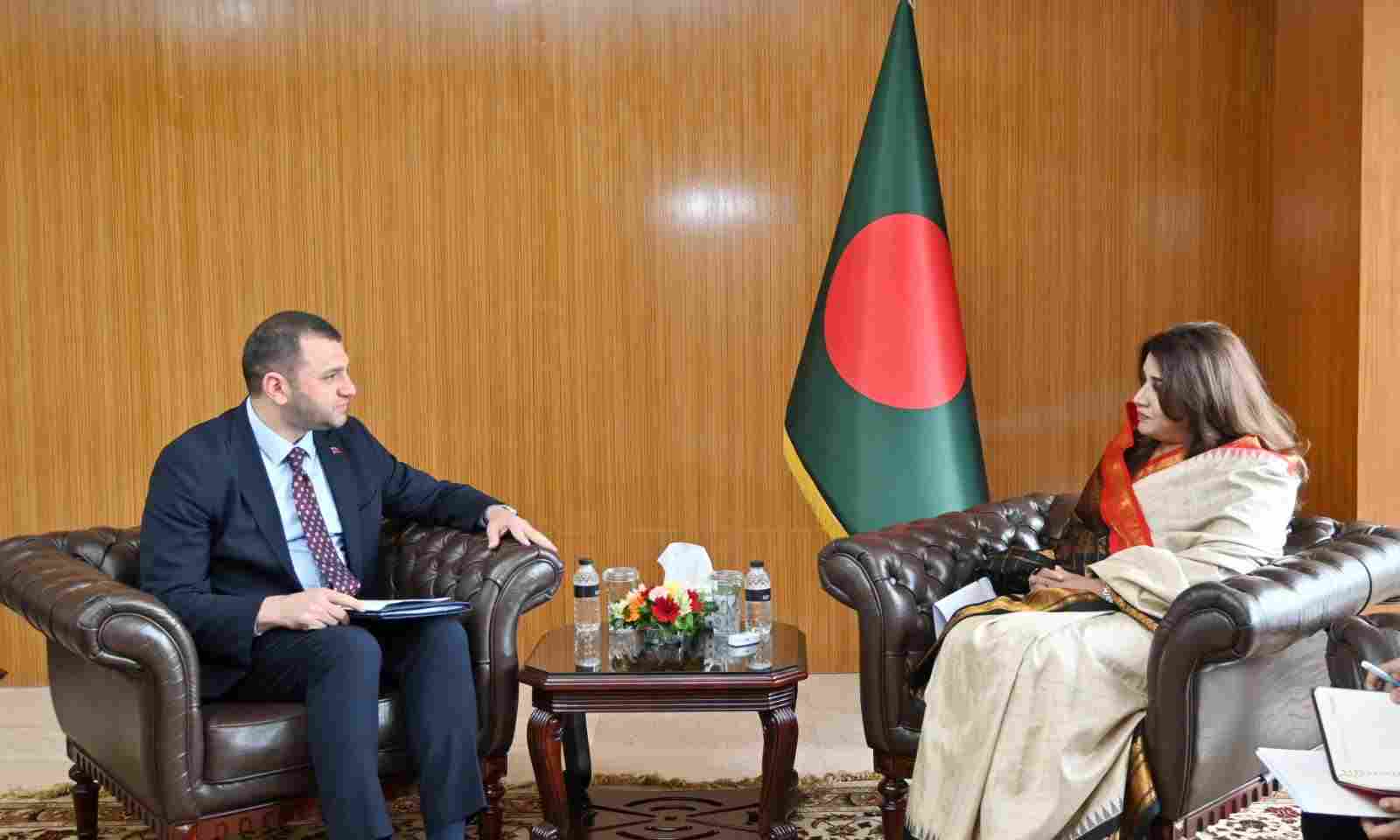 Bangladesh requests Turkish help for street children education, climate resilience