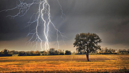 Govt adopts modern tech to reduce lightning, disaster risks