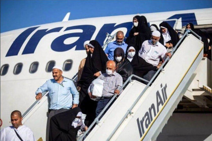 Iran’s international airport reopens, flights carry hajj pilgrims