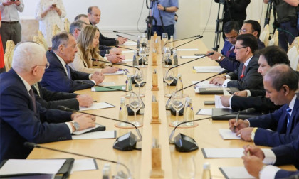 Bangladesh seeks 100,000 workers for Russian market