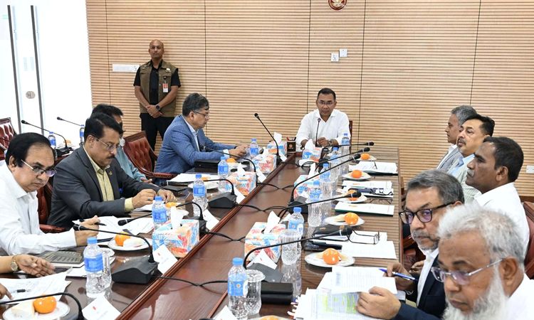 PM holds meeting on traffic congestion, management reforms