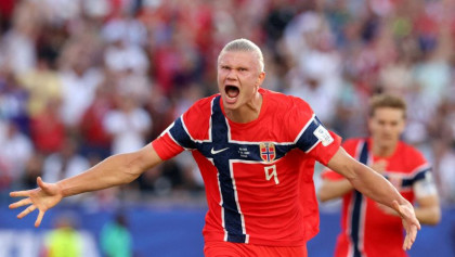 Haaland scores twice as Norway beat Iraq 4-1 in World Cup opener