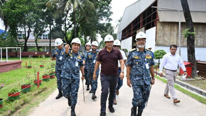 PM’s Defence Adviser visits Khulna shipyard, reviews operations