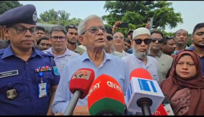 Fakhrul highlights democracy, labour markets, new bridges