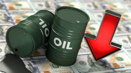 Global oil prices fall as US, Iran agree conflict resolution roadmap