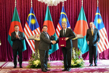 Bangladesh, Malaysia sign trade, security deals