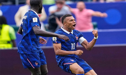 France beat Iraq, Mbappe marks 16 goals in World Cup career