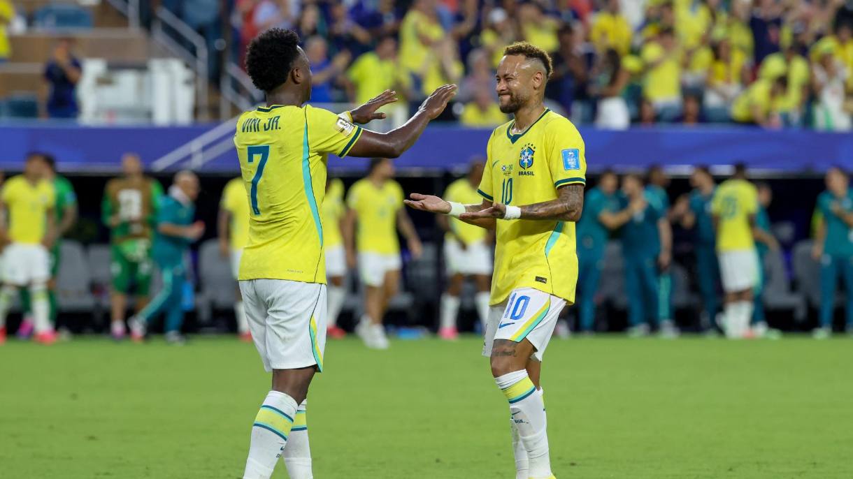 Brazil secure last-32 berth as group winner