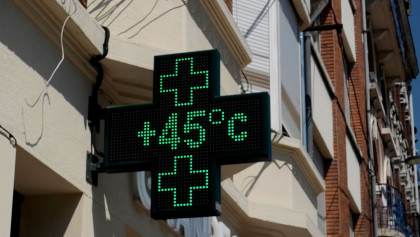 Europe heatwave shifts east as hospitals face mounting pressure