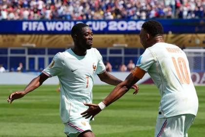 France ease into knockout stage as Dembélé hits early hat-trick