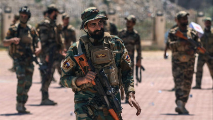 Iraqi forces raid Green Zone in corruption investigation