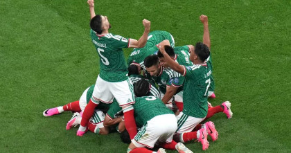 Mexico end 40-year knockout curse over Ecuador win
