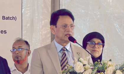 Govt to advance textile sector by education, research: Milon