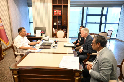 IAPB Chief Executive meets with Prime Minister